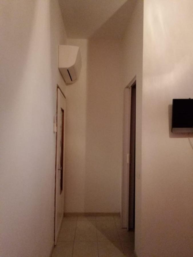 Kola Age Hotel Peschiera del Garda Exterior photo
